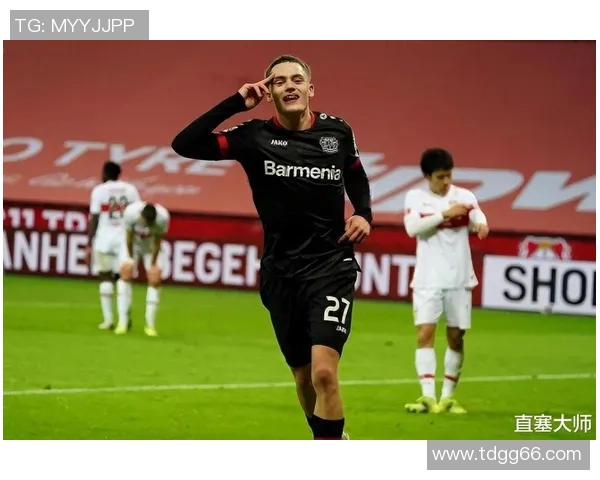 德国足球8号球星是谁 德国队核心球员的背后故事与成就解析